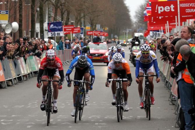 The sprint for the men's Ronde van Drenthe went to Kenny Dehaes (Lotto Belisol)