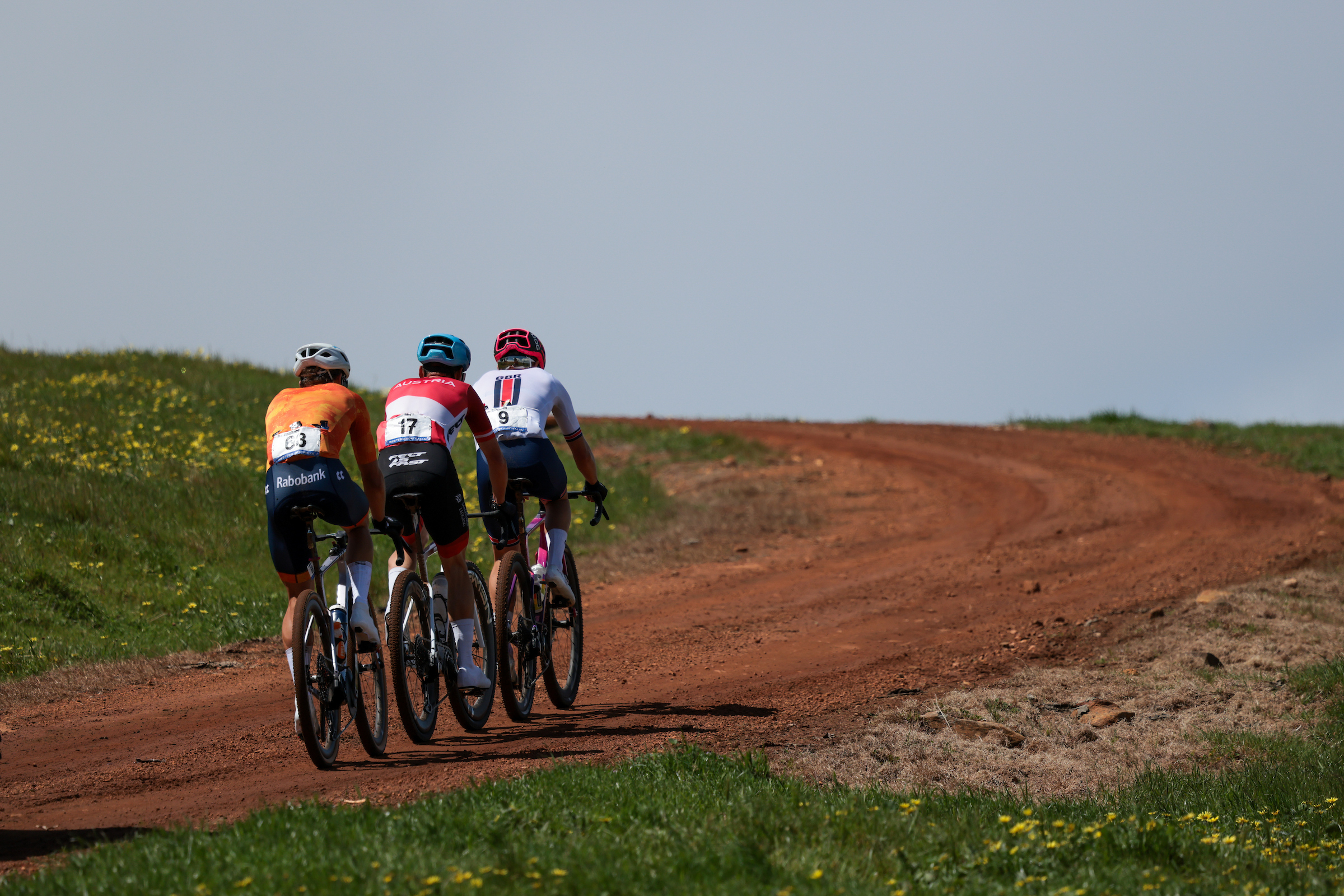 Picture by James Raison/SWpix.com - 11/10/2026 - Cycling - 2026 UCI Gravel World Championships - Nannup, Western Australia, Australia - Men&amp;rsquo;s Elite - Lukas P&amp;ouml;stlberger (Austria), Peter Schulting (Netherlands), Jenson Young (Great Britain)