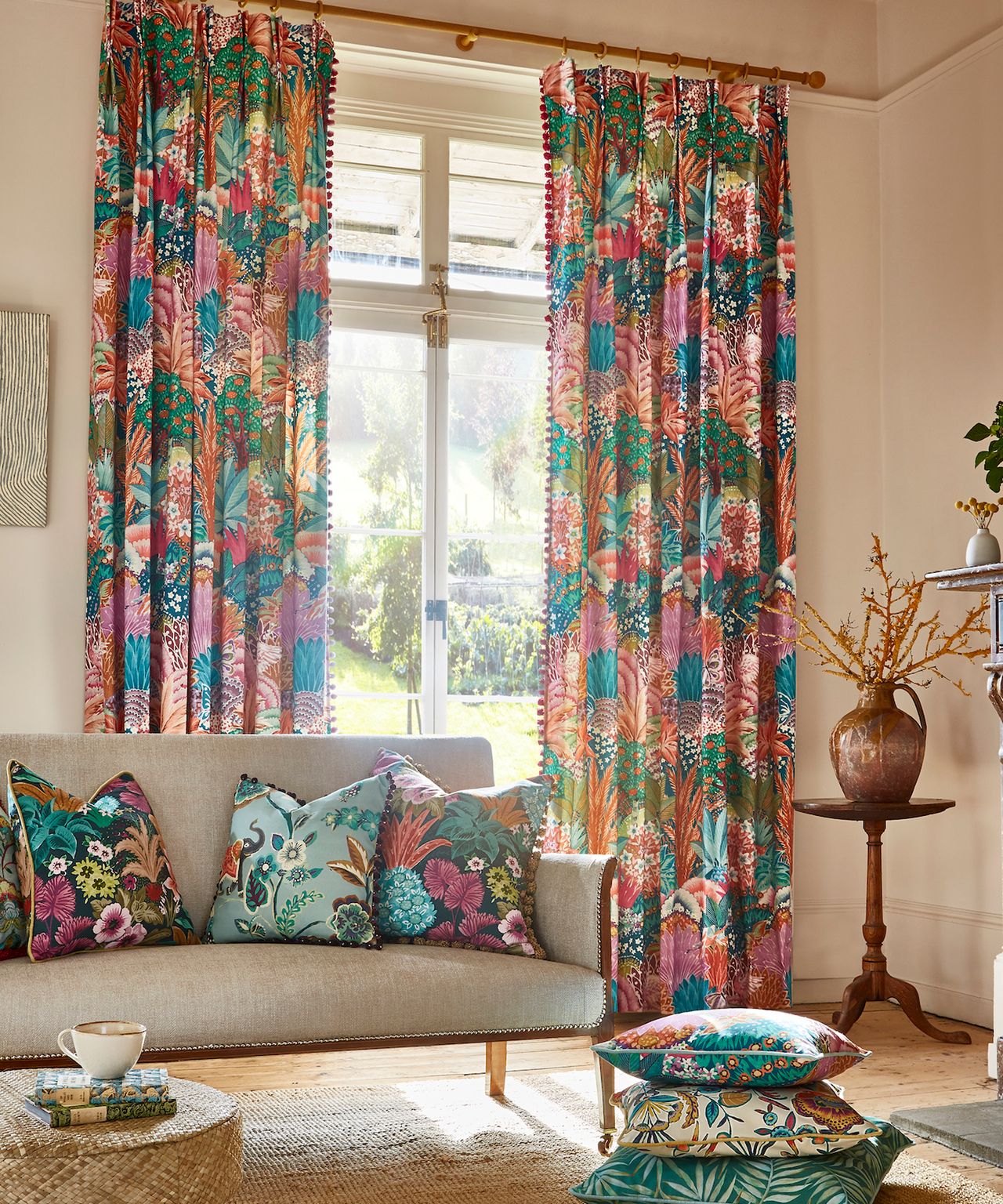 34 living room curtain ideas for an instant style update | Real Homes