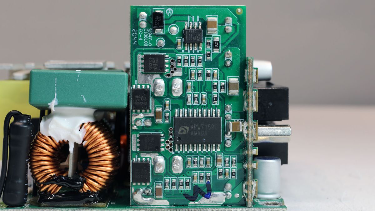 SilverStone SX750