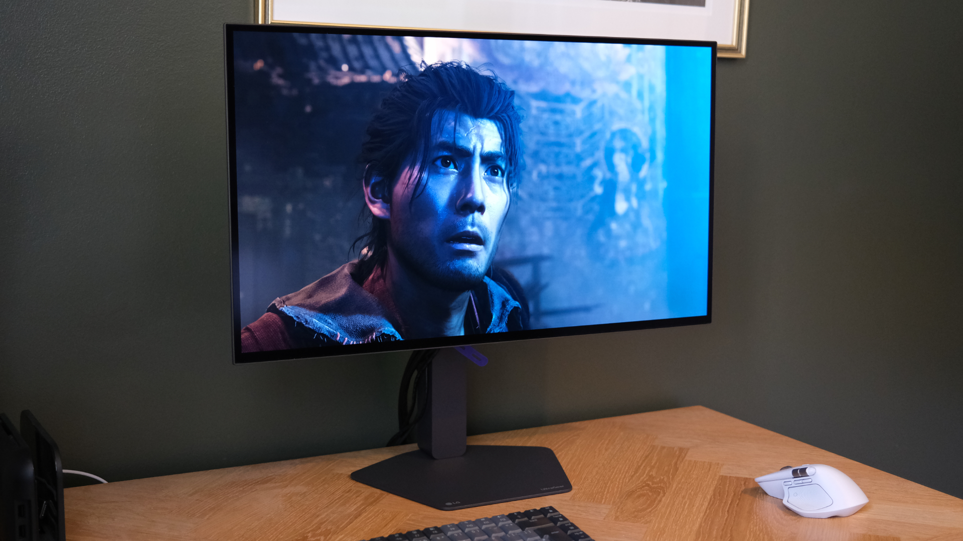 LG UltraGear OLED 27GX790B-B review