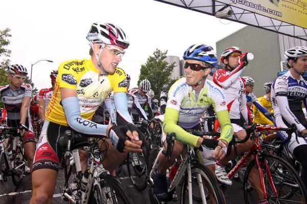 Creed and de Maar, the top two riders on GC, chat before the start.
