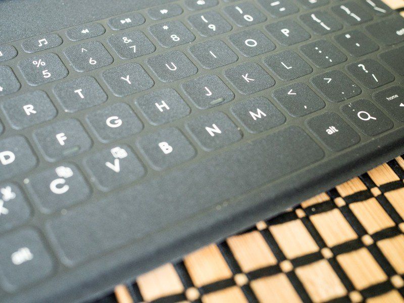 Logitech Keys-To-Go ultraportable keyboard