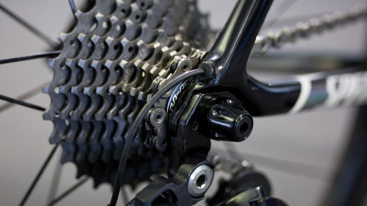 Shimano provide the world champion with an 11-28 Dura-Ace cassette