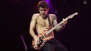 John Mayer playing Eddie Van Halen's Frankenstein
