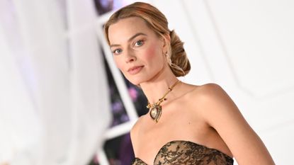 Margot Robbie at the "Wuthering Heights" World Premiere held at the TCL Chinese Theatre on January 28, 2026 in Los Angeles, California. 