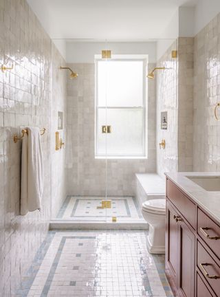 white bathroom with glazed tiles
