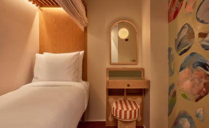 now now noho new york review