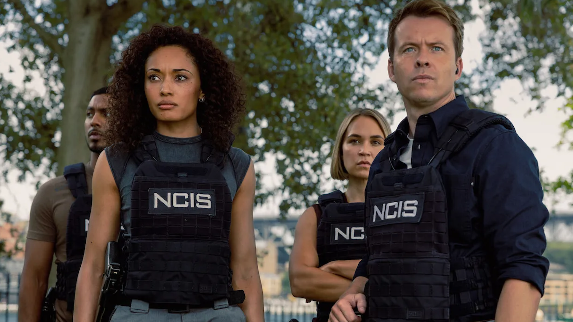 Michelle Mackey (played by Olivia Swann) and Jim 'JD' Dempsey (Todd Lasance) return in "NCIS: Sydney" season 3