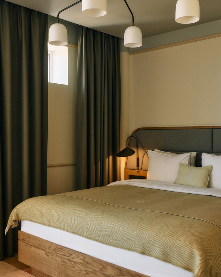 Cori Hornbaek hotel