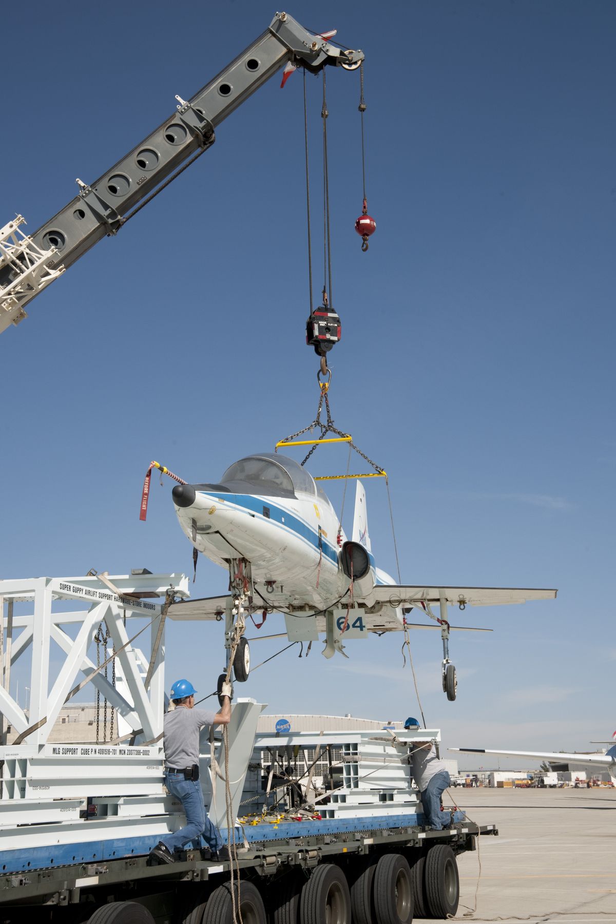 In Photos: See NASA's 'Super Guppy' Swallow Supersonic Jets | Space