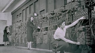 Computer technicians operating the ENIAC
