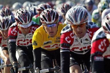 Looking after eventual winner J&ouml;rg Jaksche in Paris-Nice
