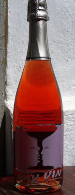 The first French gay wine