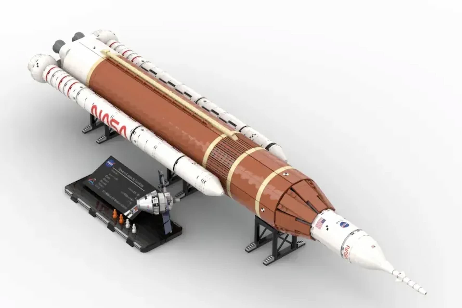 Concept images of the Lego Ideas submission, NASA SLS To the Moon and Mars