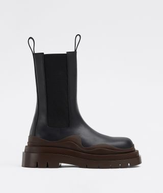 Women's Tire Chelsea Boot in Black / Ebony