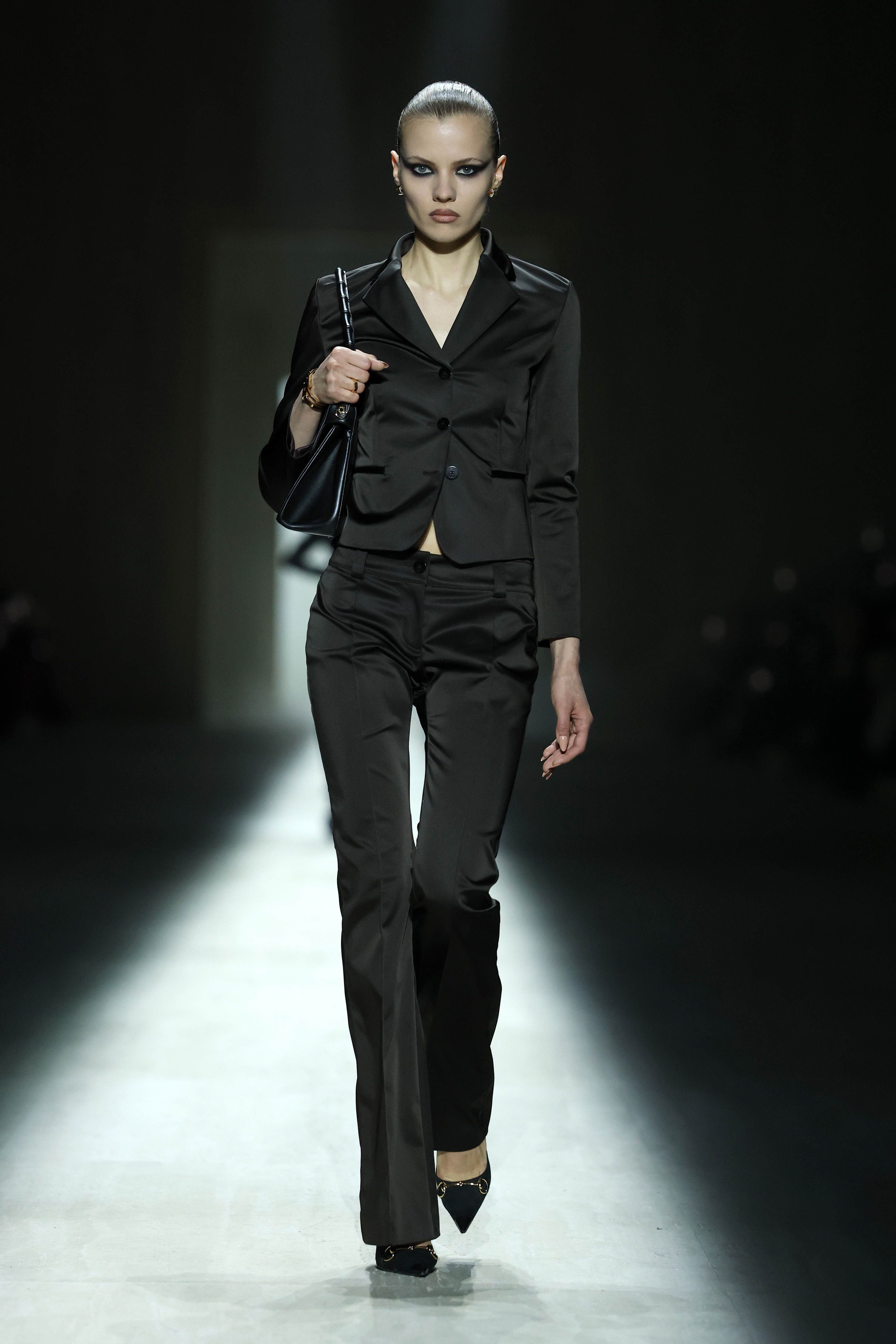 a model on the gucci fall 2026 runway