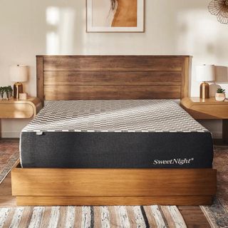 A Sweetnight Prime mattress in a modern bedroom
