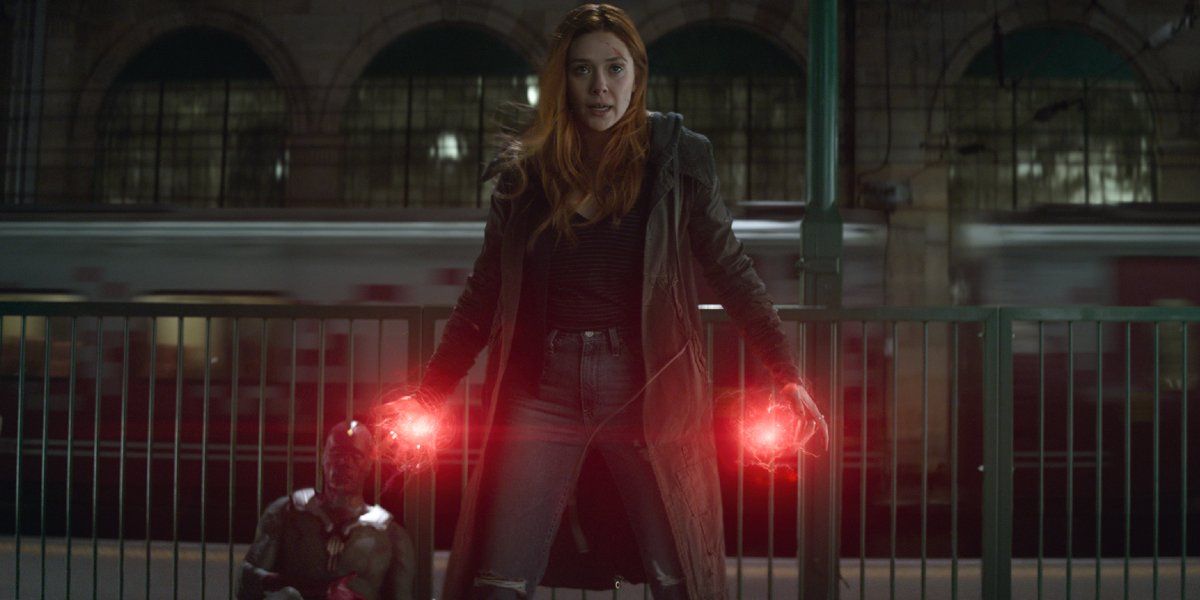 Avengers: Infinity War Elizabeth Olsen charges her Scarlet Witch powers at the train station