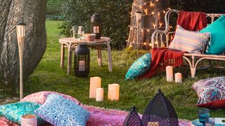 Decorating for a garden party with lanterns