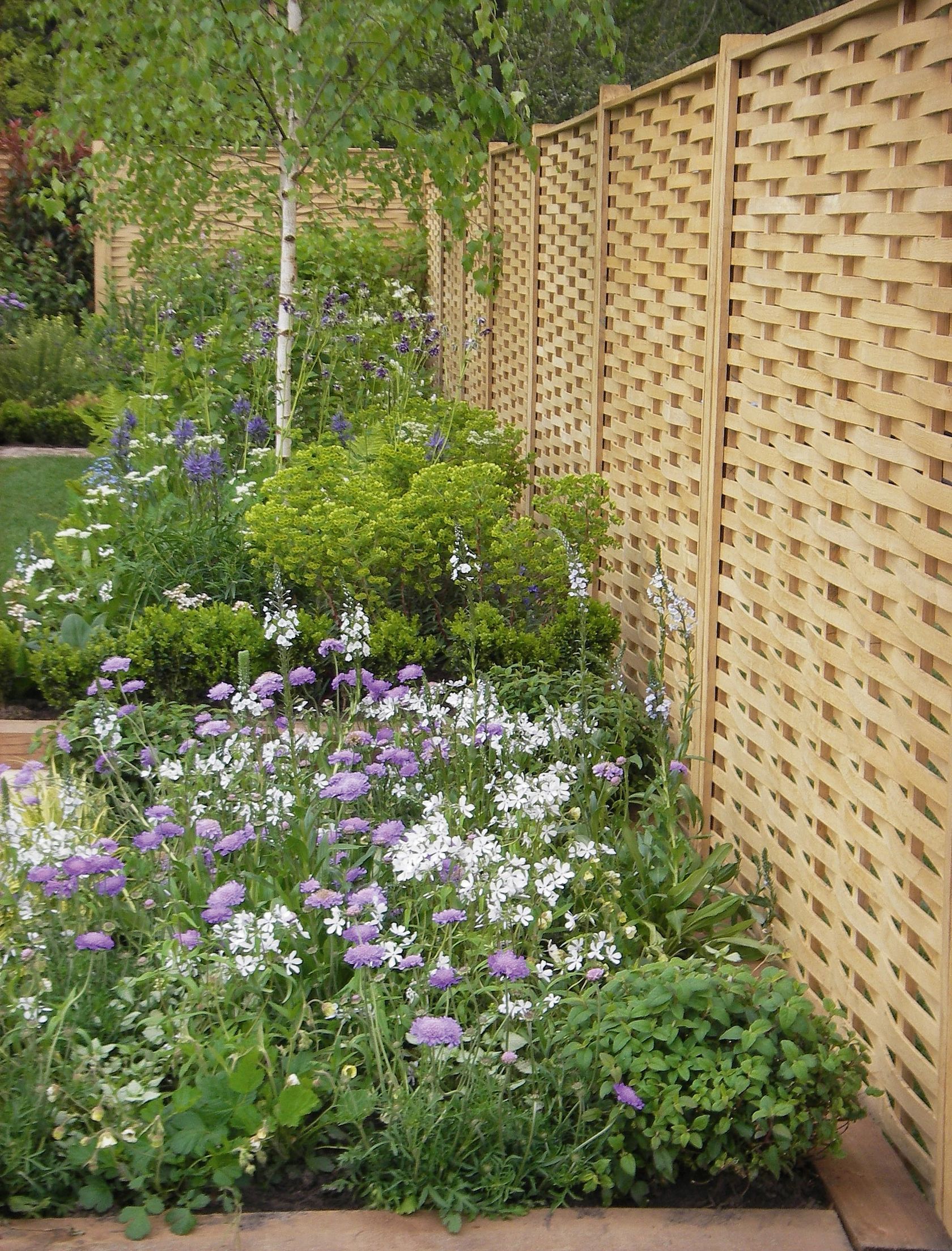 12 garden fencing ideas | Real Homes