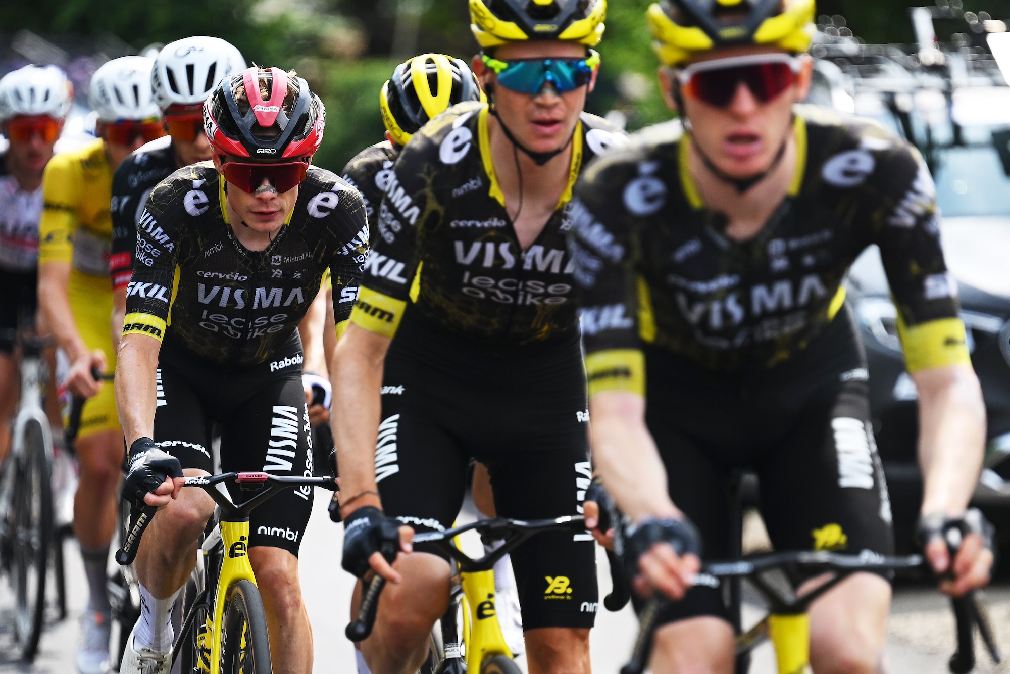 'The motorbike panicked, it was a strange situation' – Visma-Lease a Bike raise question marks over the corner where Jonas Vingegaard's Tour de France ended