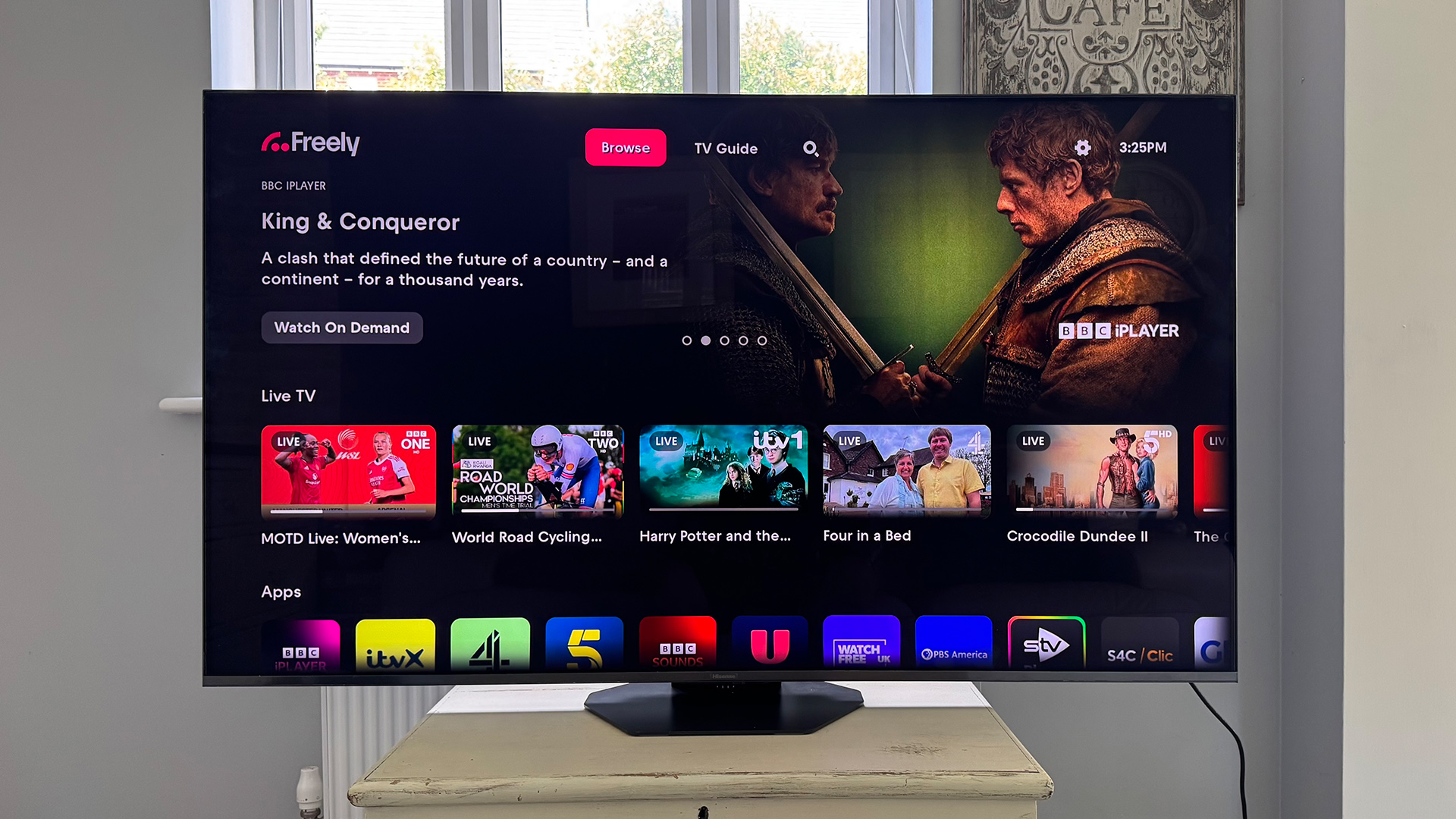 Hisense 65U8QT 4K TV with Freely on screen