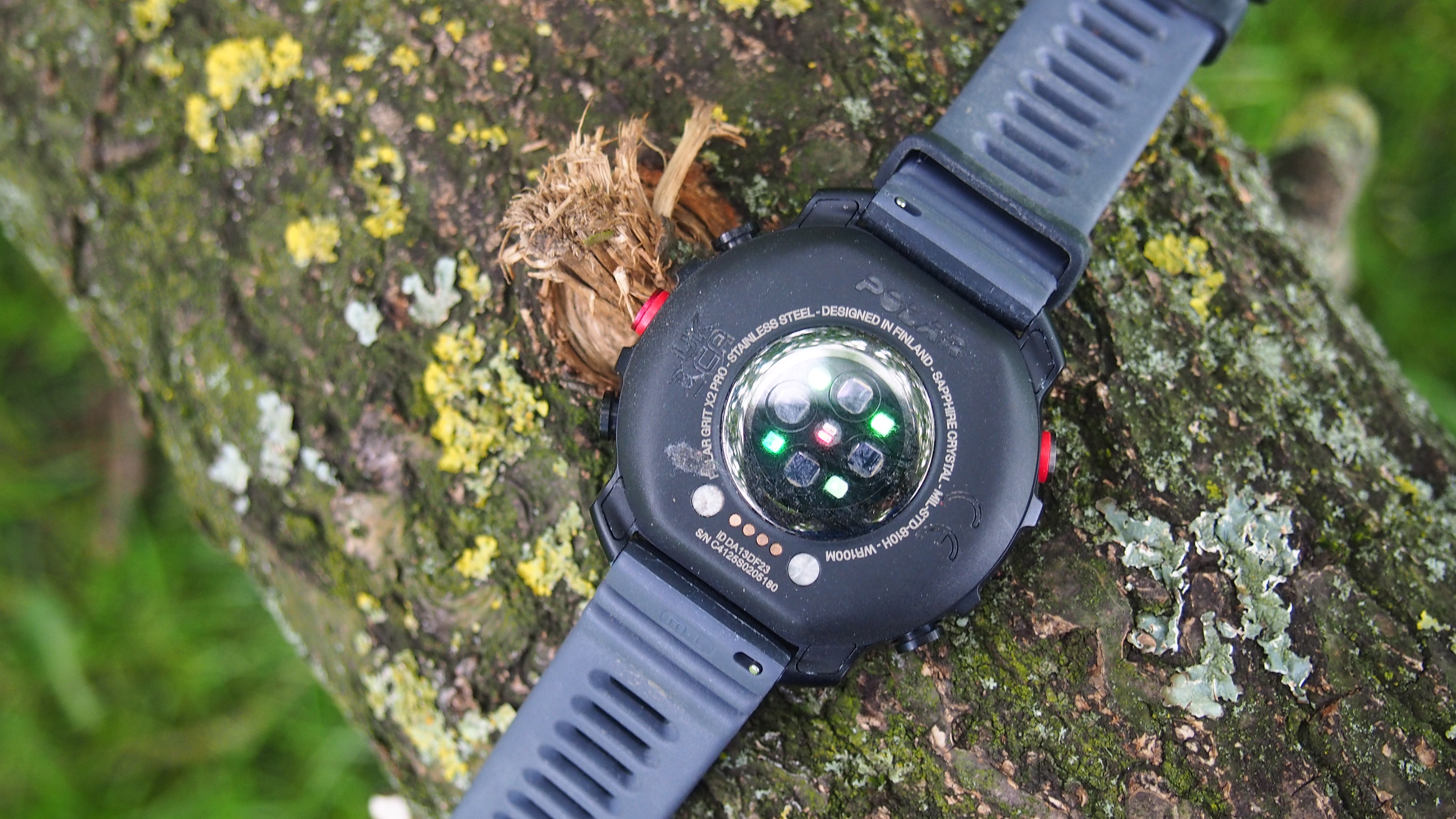 Polar Grit X2 Pro watch elixir sensor