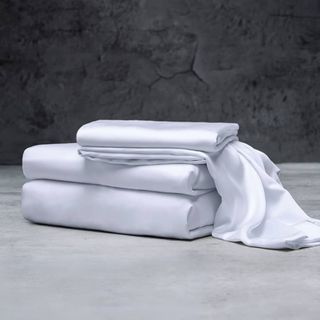 Luxury Sheet Set against a gray background.