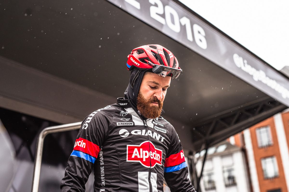 Simon Geschke's (Giant-Alpecin) beard was a definite asset in the snow