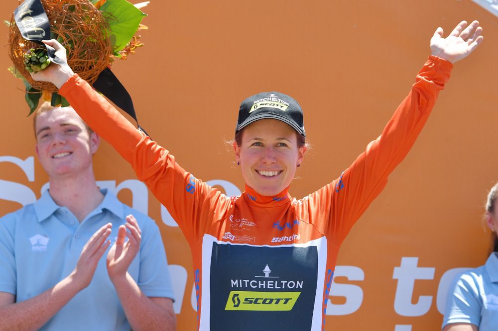 Amanda Spratt (Mitchelton-Scott) was all smiles in the ochre leader's jersey