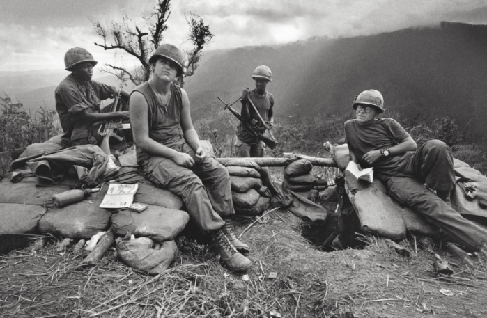 Marie-Laure de Decker, Da Nang, Vietnam , 1971-1972 © Marie-Laure de Decker