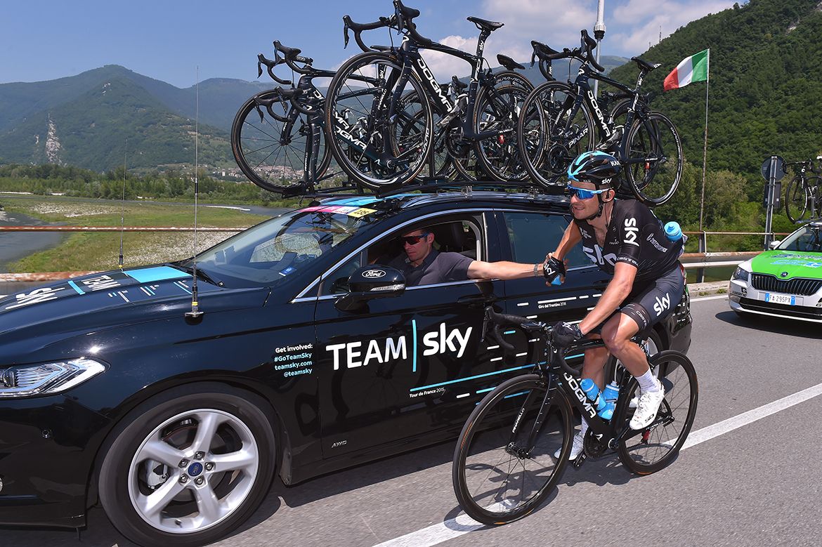 Michal Goals at the team car at the Giro d'Italia