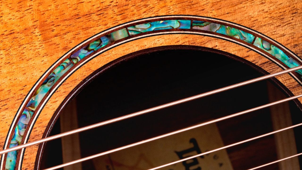 Taylor 722ce