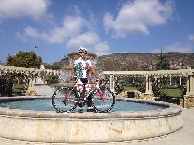 Mexican champion Luis Davila (Jelly Belly)