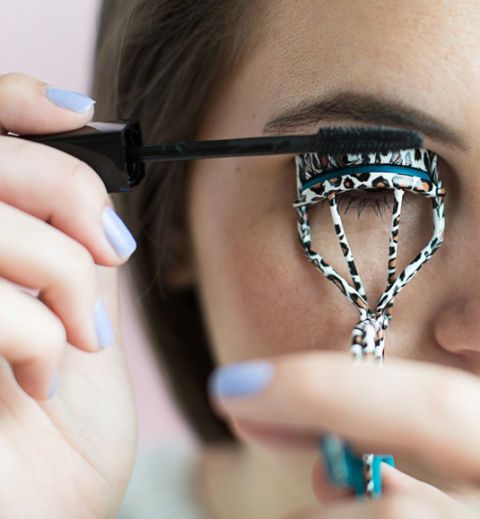 Mascara curling