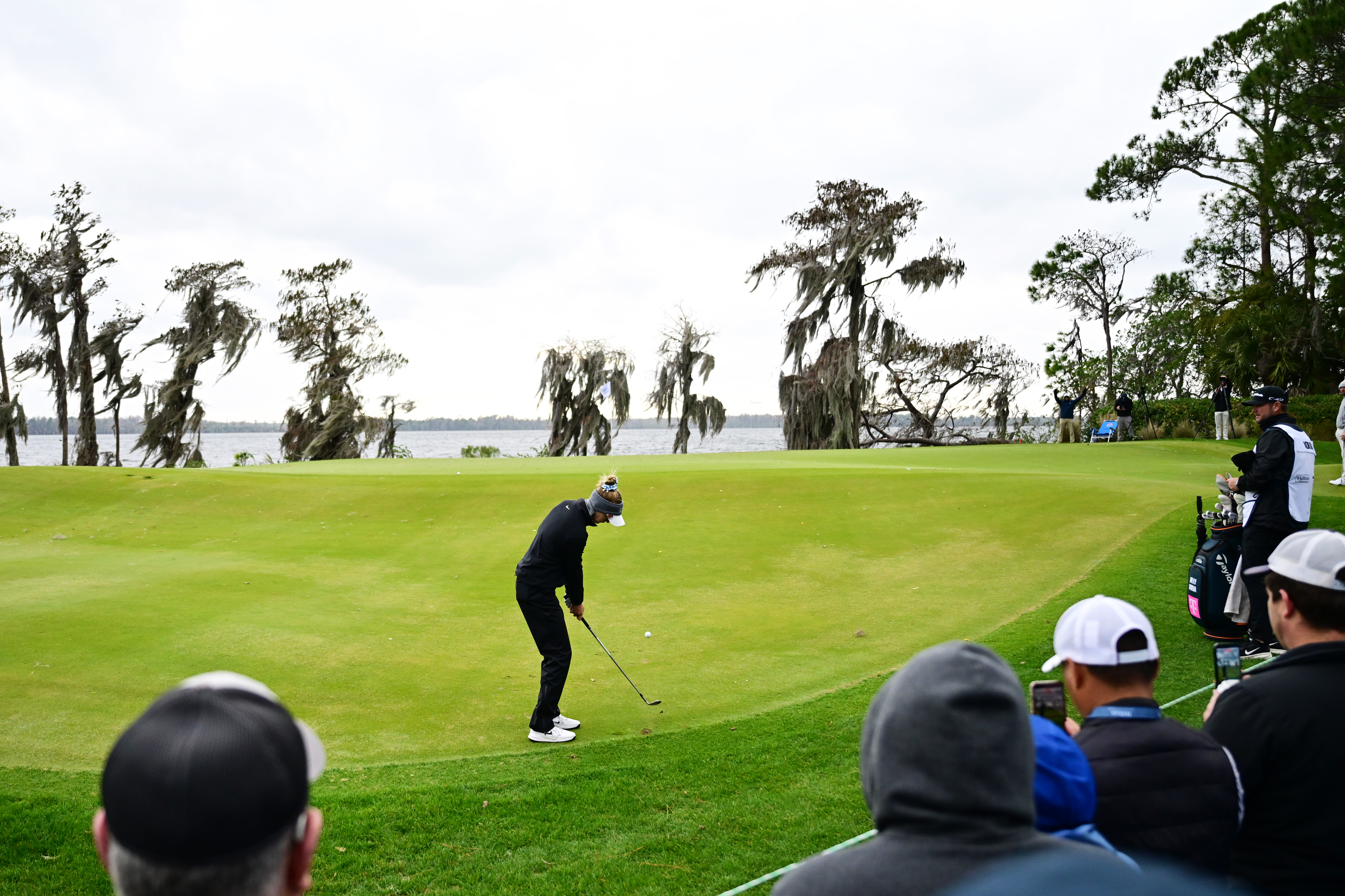 Nelly Korda putts up the slope during the 2026 Hilton Grand Vacations Tournament of Champions third round