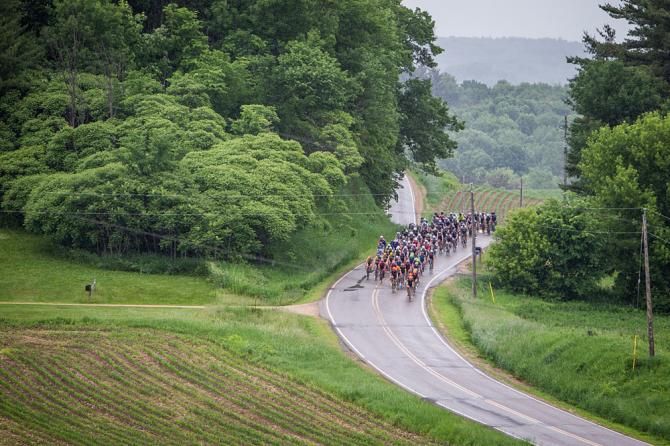 The men&rsquo;s peloton continues on today&rsquo;s rolly course