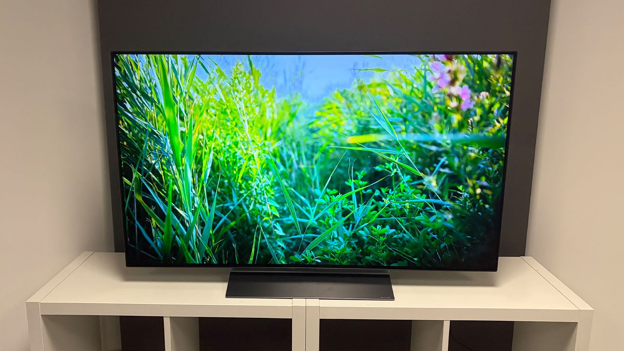 LG C6 48-inch OLED TV