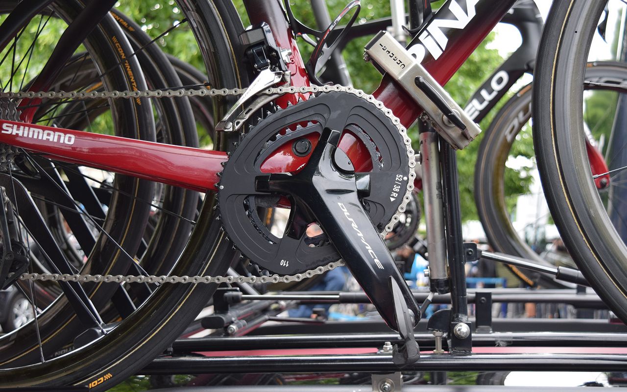 Chris Froome is racing with his usual elliptical chainrings