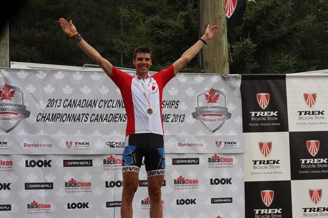 Canadian eliminator champion L&eacute;andre Bouchard (&Eacute;quipe du Qu&eacute;bec-Cyclones d'Alma)