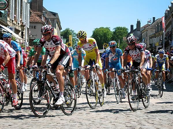 The start on cobbles required concentration from the first turn on.