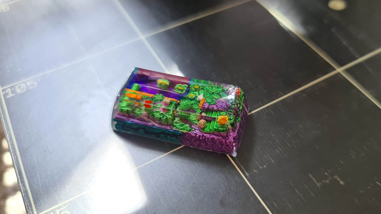 Jellykey artisan keycap with 8-bit motif