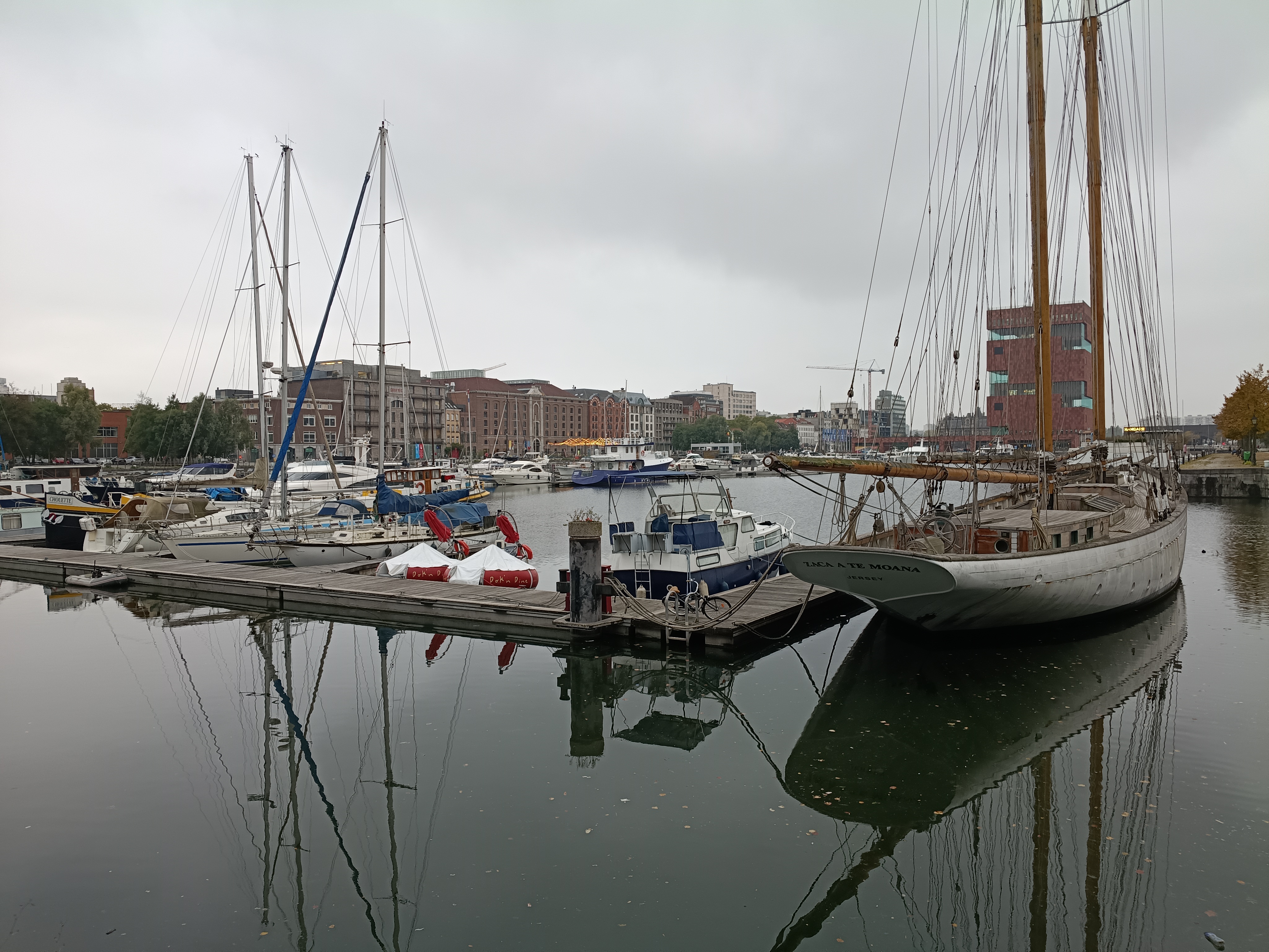 voorbeeldfoto motorola moto g56