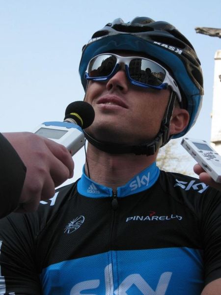 Simon Gerrans (Team Sky) talks to the press