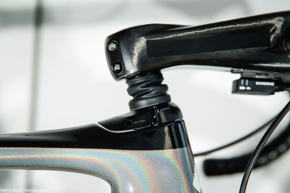 The Roubaix features Specialized&rsquo;s Future Shock suspension cartridge.