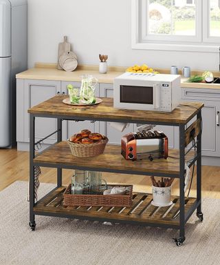 A kitchen island in a kitchen