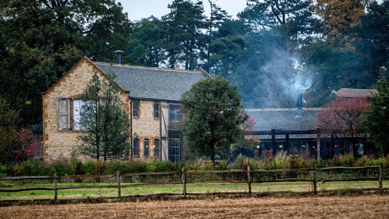 The Beckham&#039;s Cotswold estate - the barn conversion 