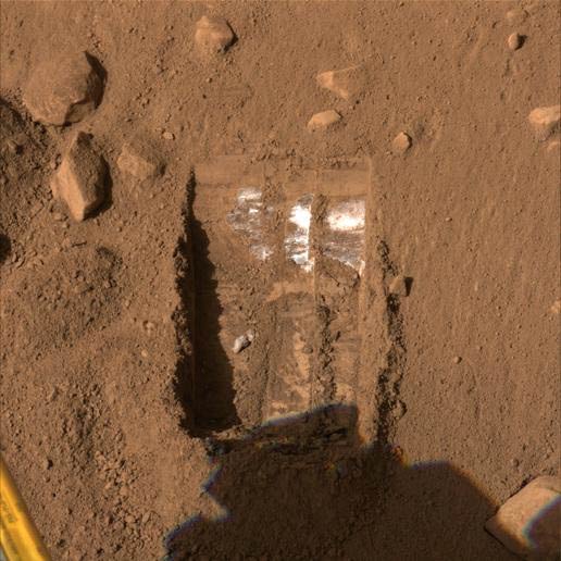 Robot Finds Mars Dry So Far