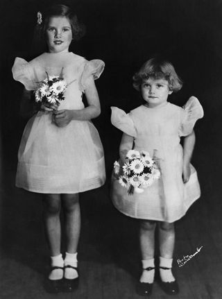 grace kelly and sister as a child